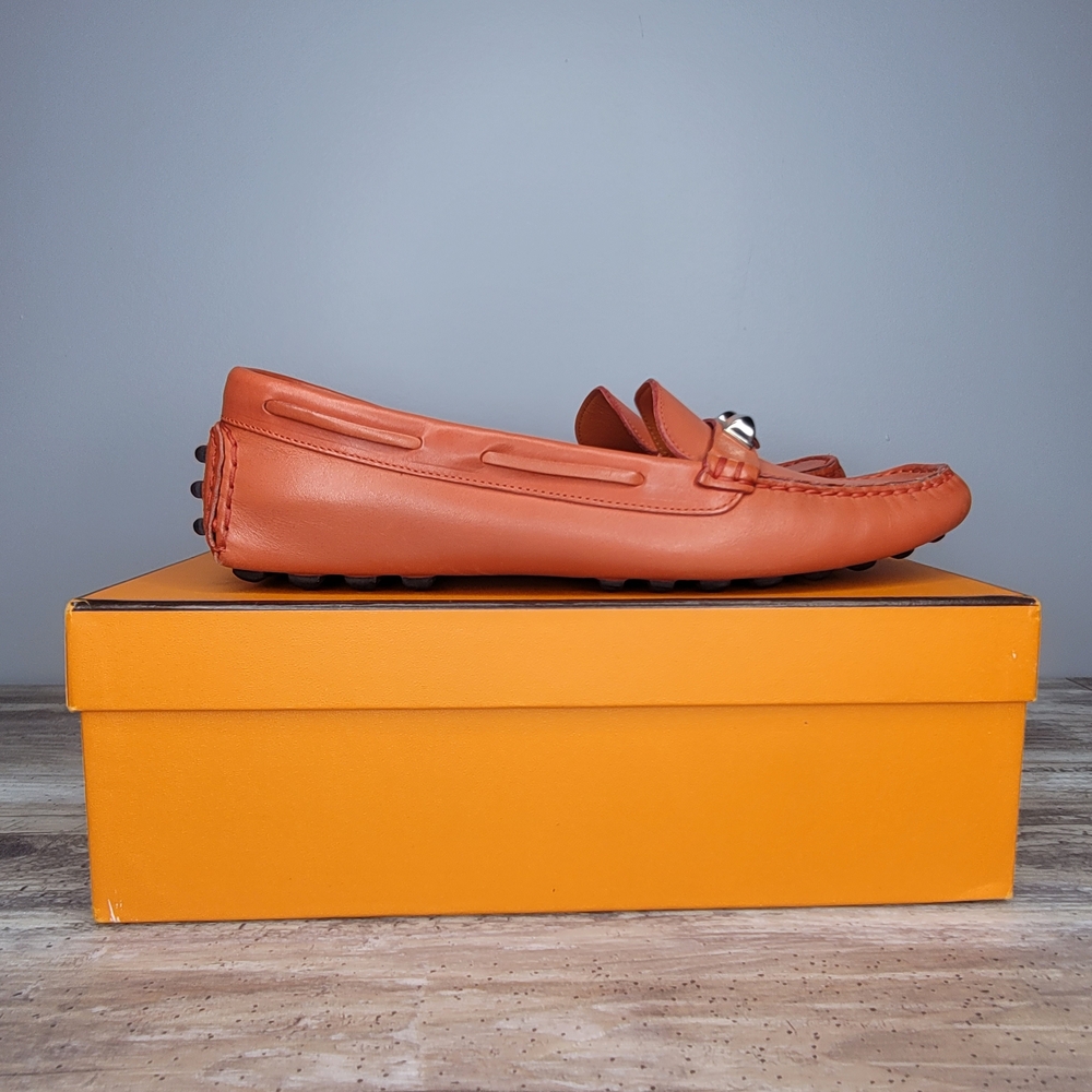 Hermes Irving Loafers Orange Red. Women's Size 40 EU / 7 US NEW unworn
